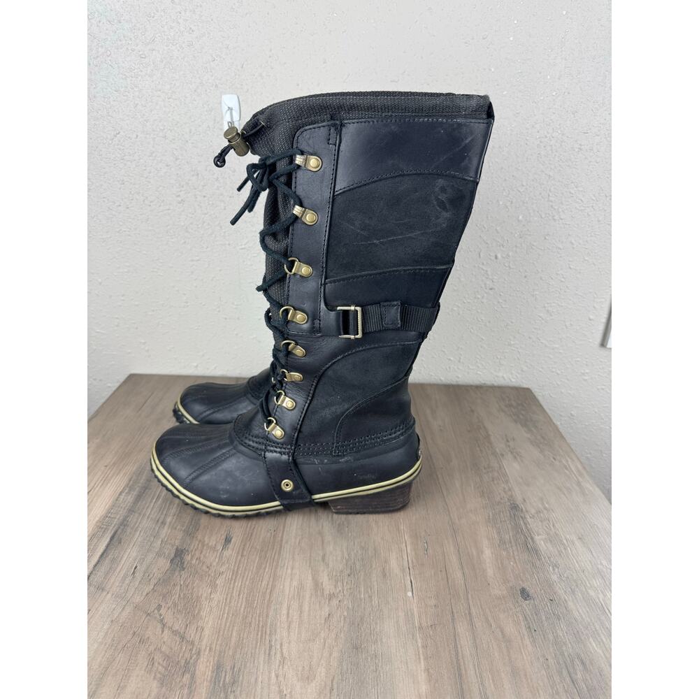 Sorel Conquest Carly Boots Women's size 9